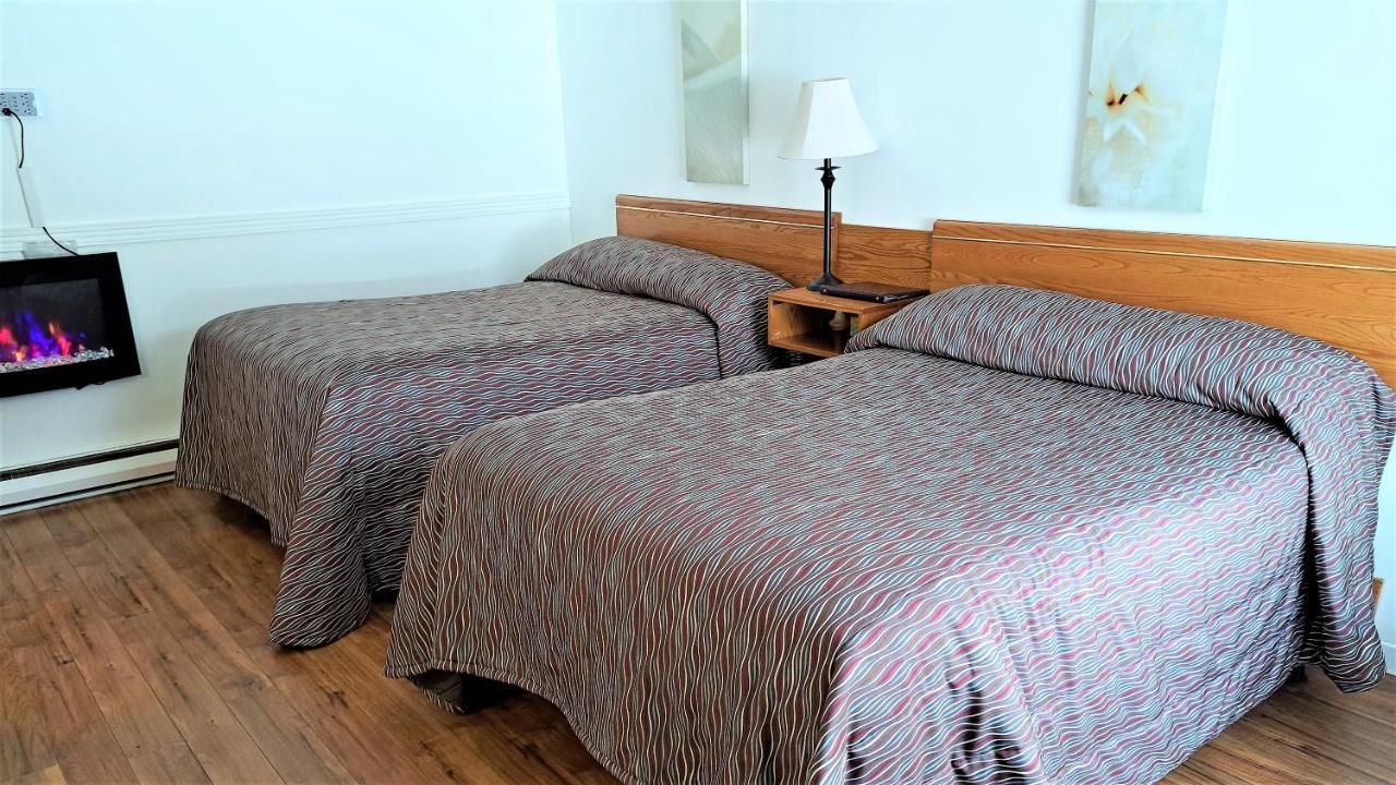 Motel Bonsoir Жолиет Екстериор снимка