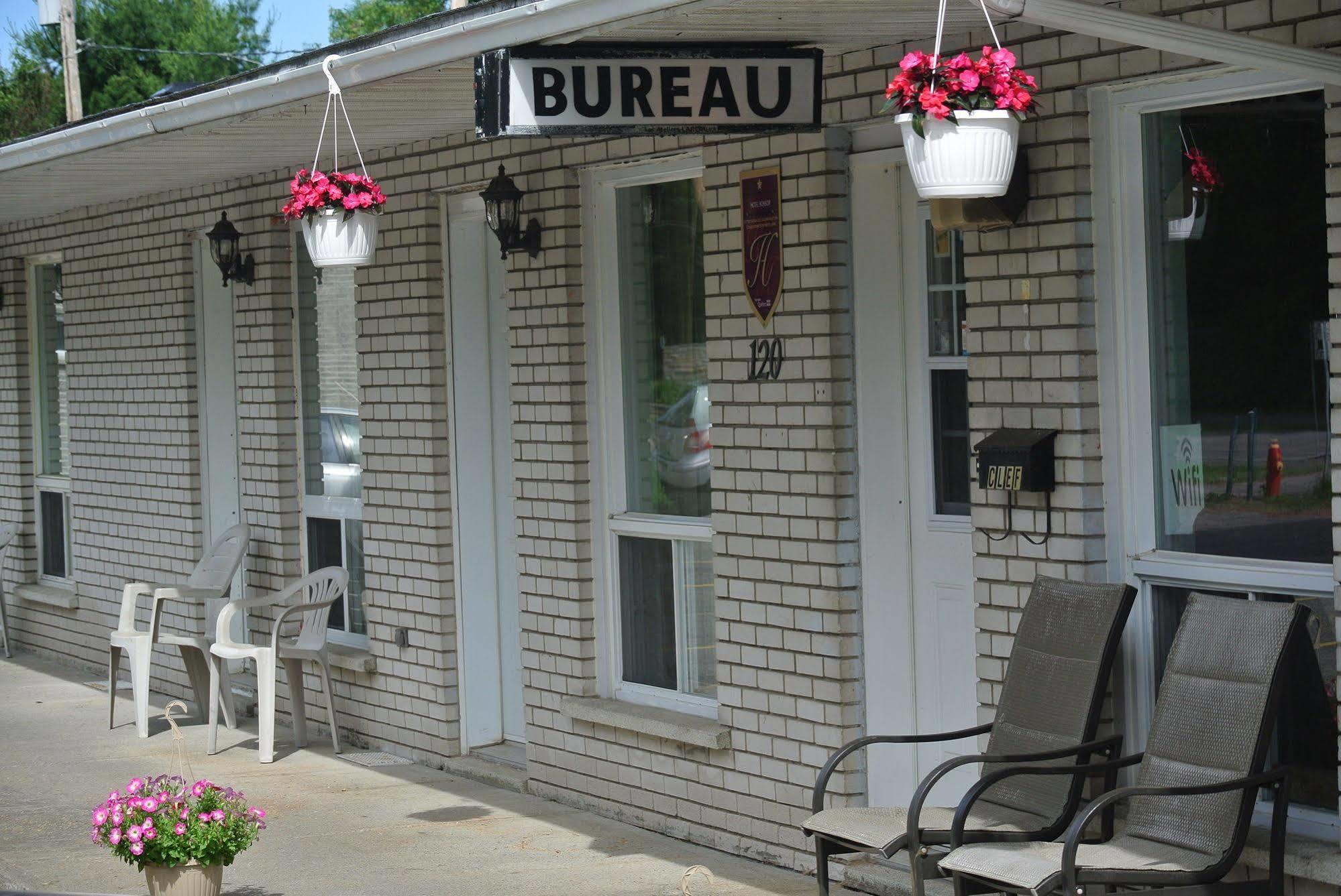 Motel Bonsoir Жолиет Екстериор снимка