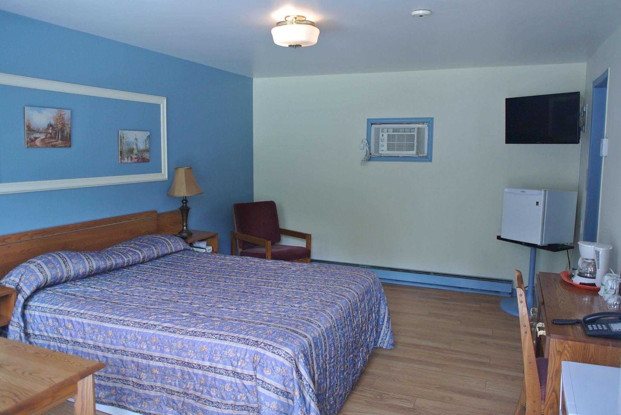 Motel Bonsoir Жолиет Екстериор снимка