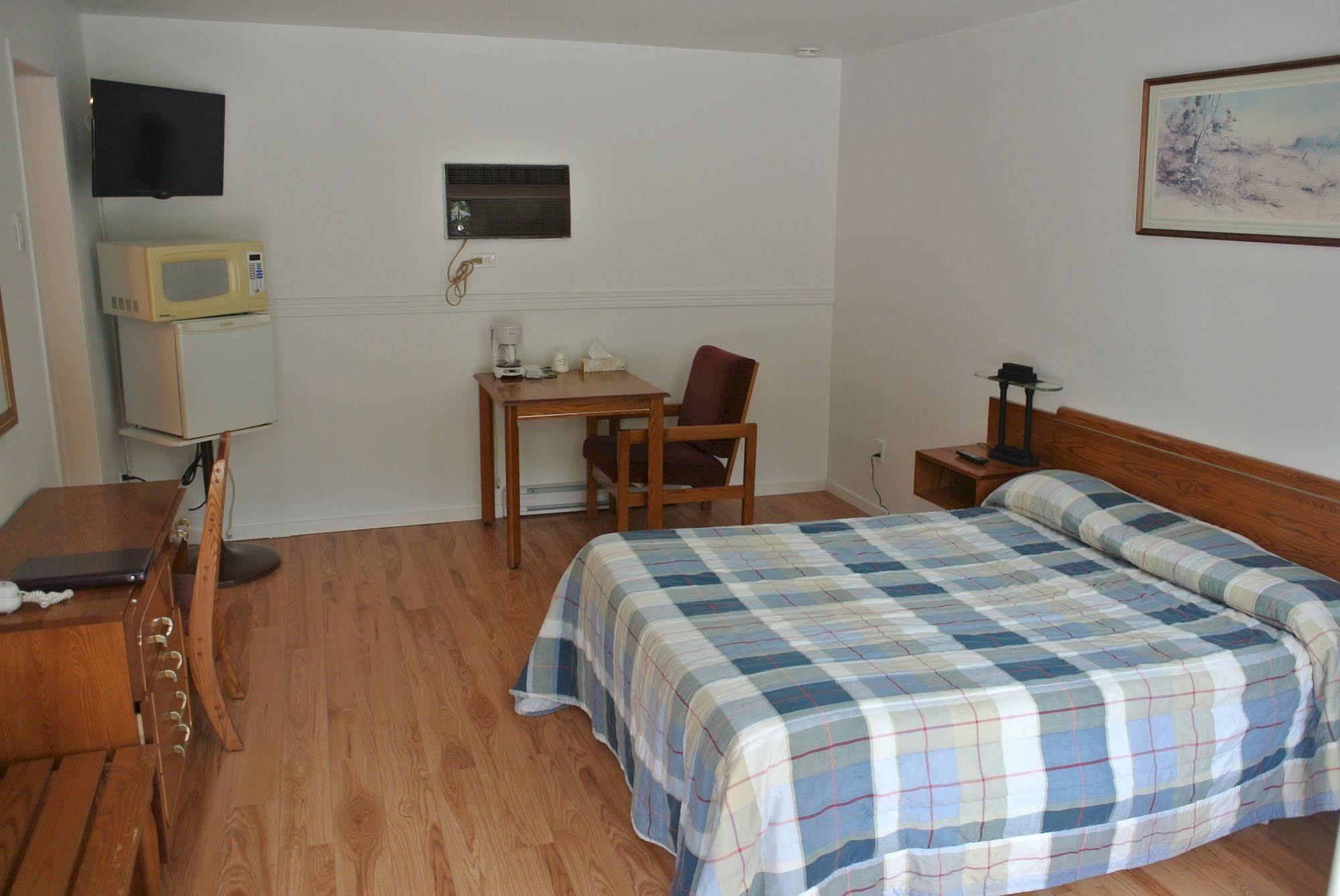Motel Bonsoir Жолиет Екстериор снимка